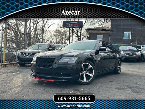 Used 2014 Chrysler 300 image 1