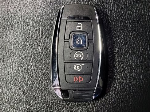 Used 2019 Lincoln MKC Premiere AWD/4WD image 32