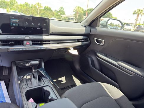 New 2026 Kia K4 FWD image 20