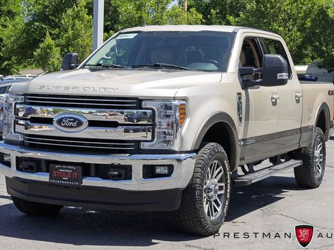 Used 2018 Ford F250 Lariat w/ Lariat Value Package AWD/4WD image 15