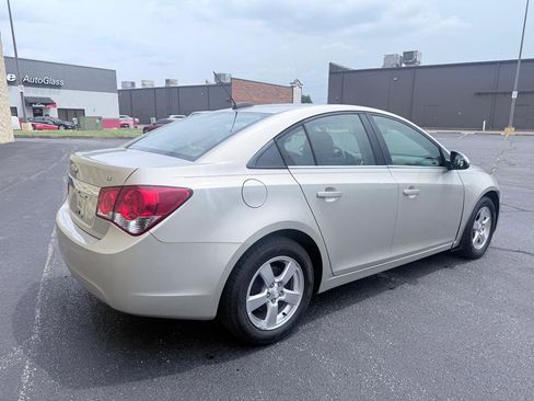 Used 2015 Chevrolet Cruze LT FWD image 5
