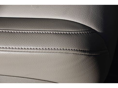 Used 2024 Honda Odyssey Touring image 32