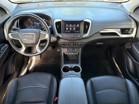 Used 2020 GMC Terrain SLE w/ Driver Convenience Package FWD image 18