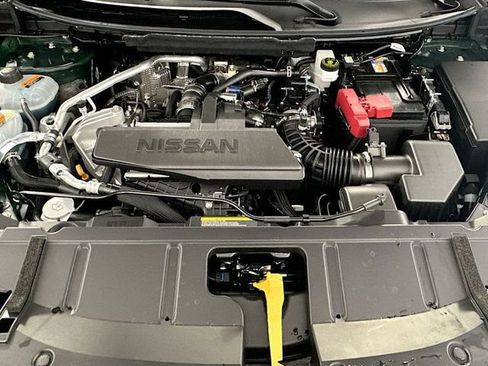New 2026 Nissan Rogue Platinum AWD/4WD image 9