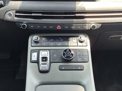 Used 2024 Hyundai Palisade SEL AWD/4WD image 18