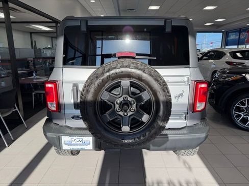 Used 2024 Ford Bronco Black Diamond AWD/4WD image 10