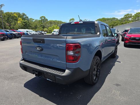 New 2025 Ford Maverick XLT w/ XLT Luxury Package image 4