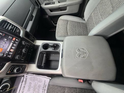 Used 2017 RAM 1500 Big Horn AWD/4WD image 18