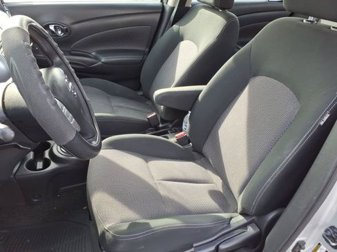 Used 2017 Nissan Versa SV FWD image 12