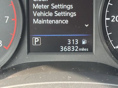 Used 2024 Nissan Altima 2.5 S FWD image 17