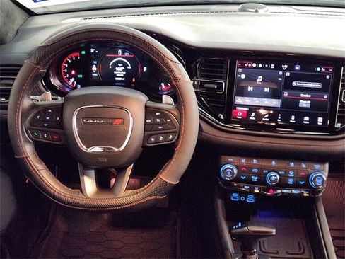 Used 2022 Dodge Durango R/T image 27