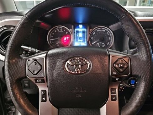 Used 2023 Toyota Tacoma SR5 image 15