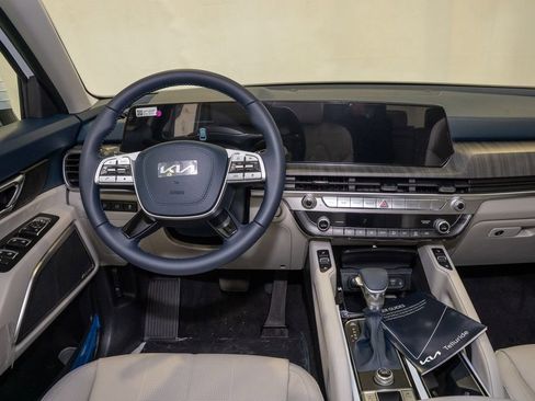 New 2025 Kia Telluride EX image 7