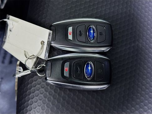 Certified 2025 Subaru Outback Wilderness image 37