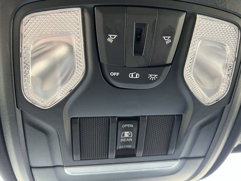 Used 2020 RAM 1500 Big Horn image 45