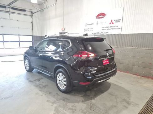Used 2020 Nissan Rogue SV AWD/4WD image 5