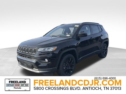 New 2026 Jeep Compass Latitude AWD/4WD image 7