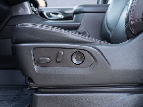 Used 2021 Chevrolet Tahoe RST image 28