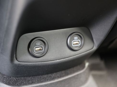 Certified 2021 Hyundai Santa Fe SEL FWD image 21