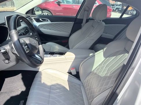 Used 2019 Genesis G70 3.3T Advanced w/ Prestige Package RWD image 8