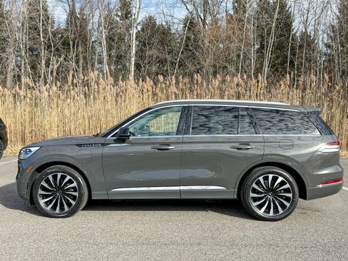 Used 2023 Lincoln Aviator Black Label Grand Touring image 8