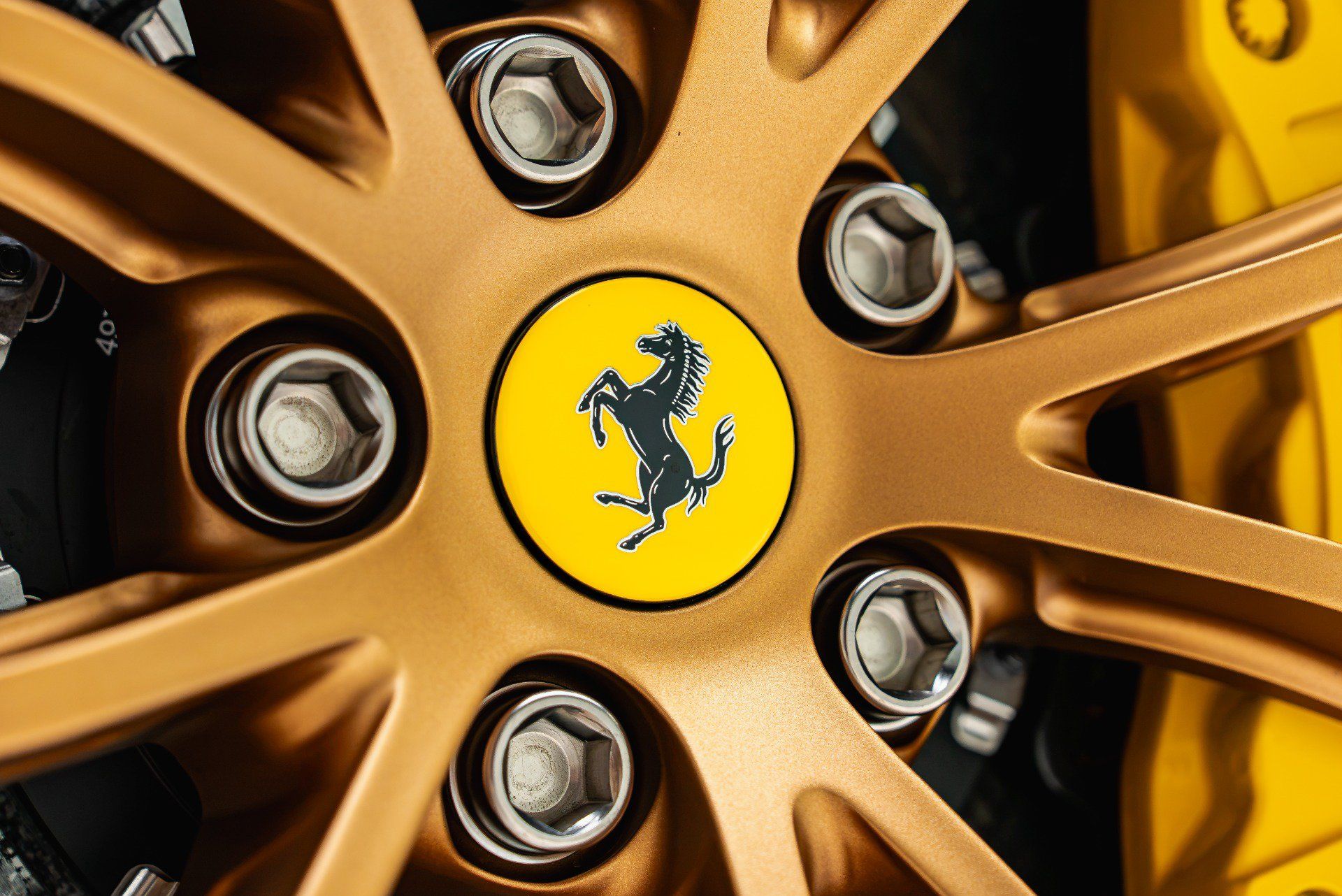 Used 2023 Ferrari 812 GTS RWD image 36