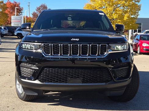 New 2025 Jeep Grand Cherokee Laredo X image 5
