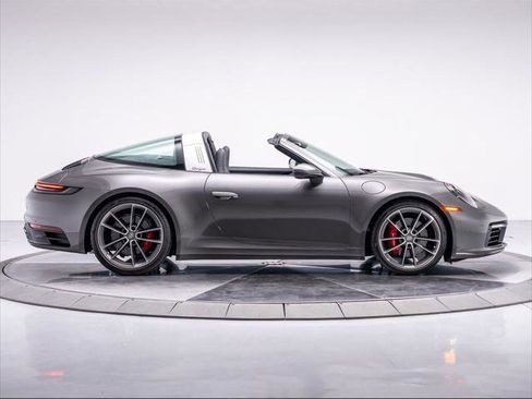 Used 2024 Porsche 911 Targa 4S w/ Premium Package image 16