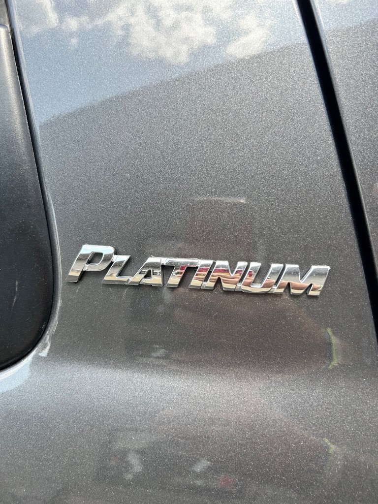 Used 2015 Toyota Sequoia Platinum RWD image 34