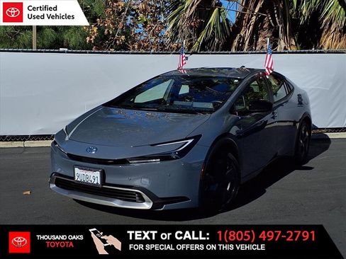 Certified 2025 Toyota Prius Plug-In Hybrid image 1