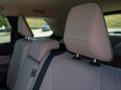 Certified 2026 INFINITI QX60 Luxe w/ Cargo Package FWD image 25