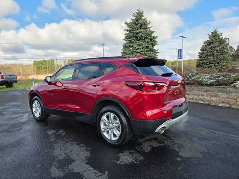 Used 2019 Chevrolet Blazer LT image 2