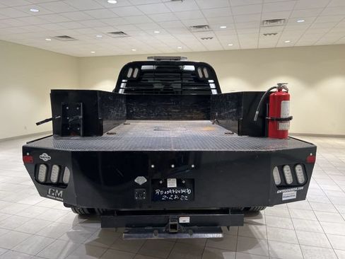 Used 2022 Ford F550 4x4 Crew Cab Super Duty w/ Power Equipment Group image 4