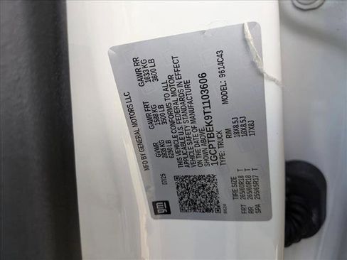 New 2026 Chevrolet Colorado W/T w/ WT Custom Package image 17