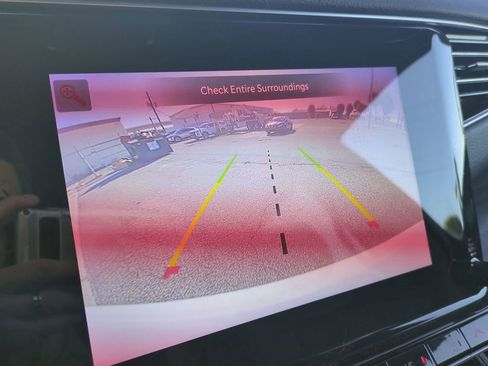 Used 2024 Jeep Wagoneer L Series II w/ Flexible Seating Group image 26