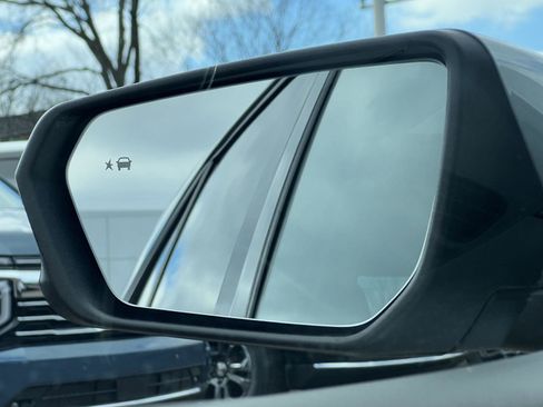 Certified 2023 Chevrolet Equinox RS w/ RS Leather Package image 36