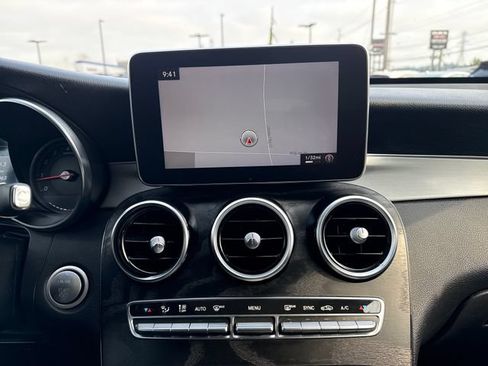 Used 2019 Mercedes-Benz GLC 300 4MATIC image 22