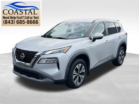 Used 2022 Nissan Rogue SV FWD image 1