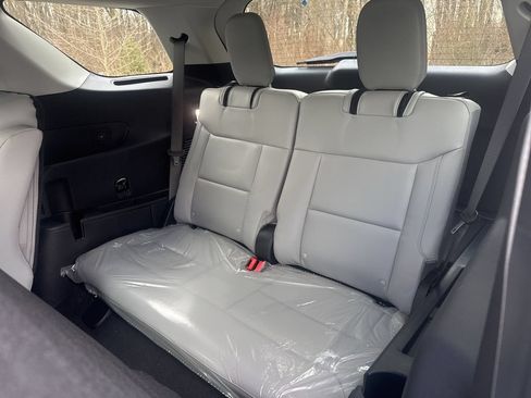 New 2026 Ford Explorer Active w/ Active Comfort Package AWD/4WD image 31