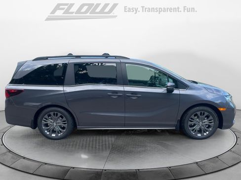New 2026 Honda Odyssey Touring image 8