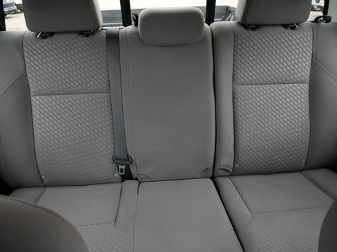 Used 2023 Toyota Tacoma SR AWD/4WD image 13
