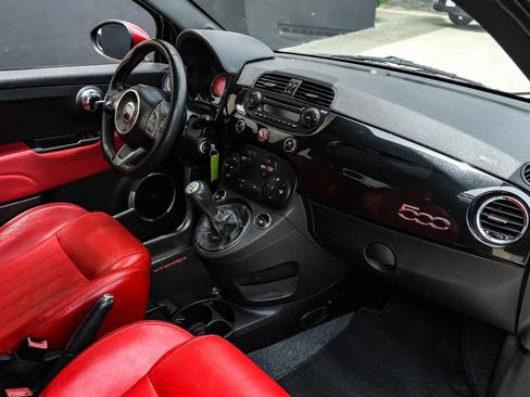 Used 2013 FIAT 500 Abarth w/ Comfort/Convenience Group FWD image 18