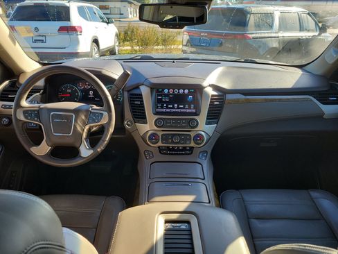 Used 2017 GMC Yukon Denali w/ Open Road Package image 18