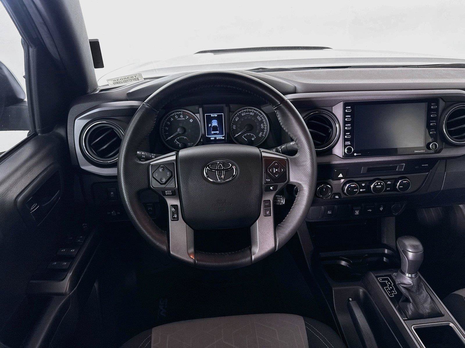 Certified 2023 Toyota Tacoma TRD Off-Road AWD/4WD image 30