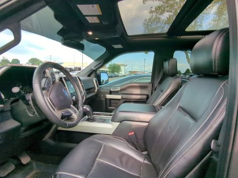 Used 2020 Ford F150 Lariat w/ Equipment Group 502A Luxury AWD/4WD image 7