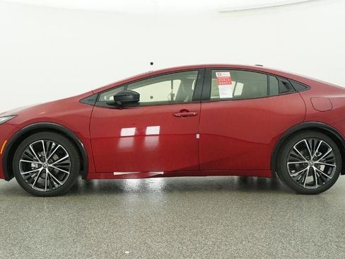 New 2026 Toyota Prius XLE image 19