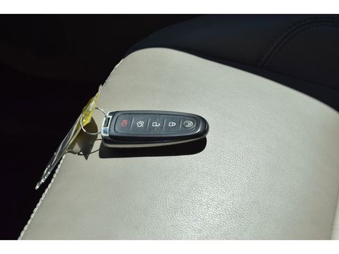 Used 2018 Ford Escape Titanium FWD image 40