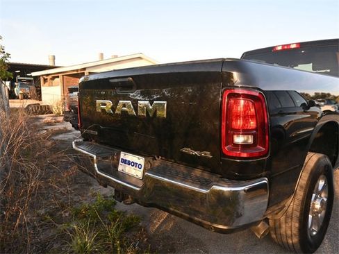 Used 2025 RAM 3500 Big Horn image 20