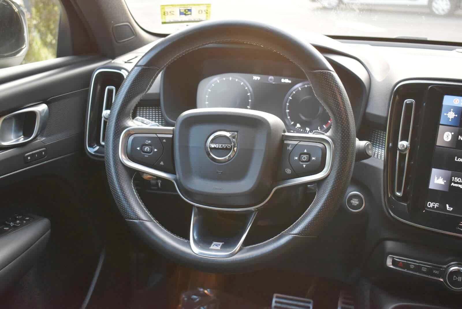 Used 2019 Volvo XC40 T5 R-Design AWD/4WD image 16