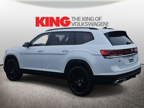 New 2026 Volkswagen Atlas SE image 6